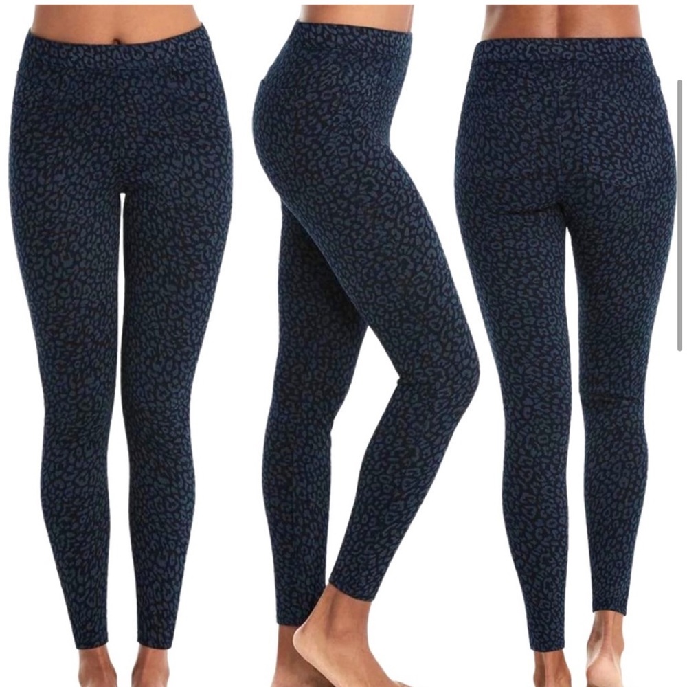 🆕SPANX Leopard High Rise Pull On Jeggings Size Small
